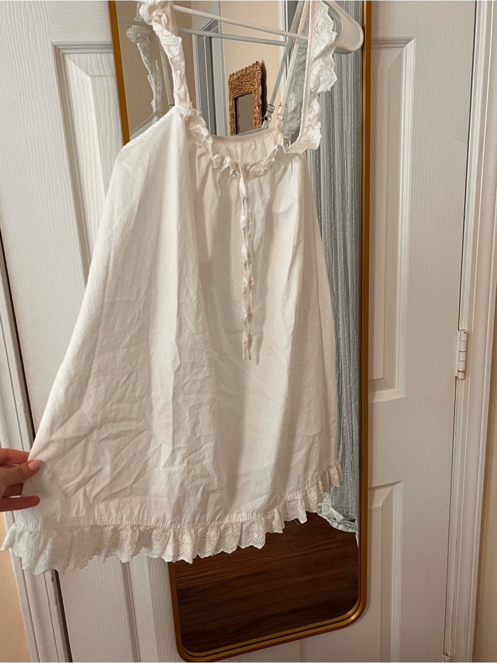 White Lace-Trim Sleep Chemise